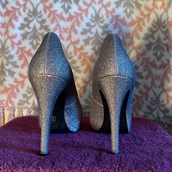 A.N.A - Picture 5 of 6